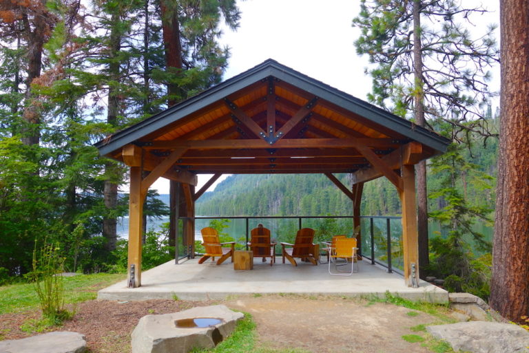 Sisters Oregon Lodging: Best Hotels, Resorts, Lodges, Airbnb, Camping